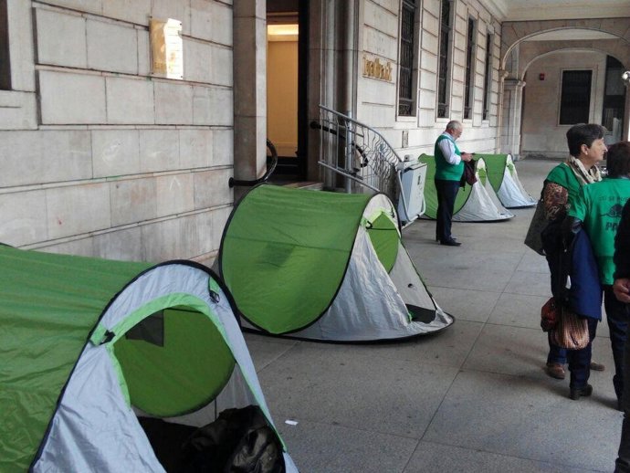 Acampada de la PAH Santander