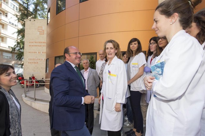 Presidente visita Centro de Hemodonación de la Región de Murcia