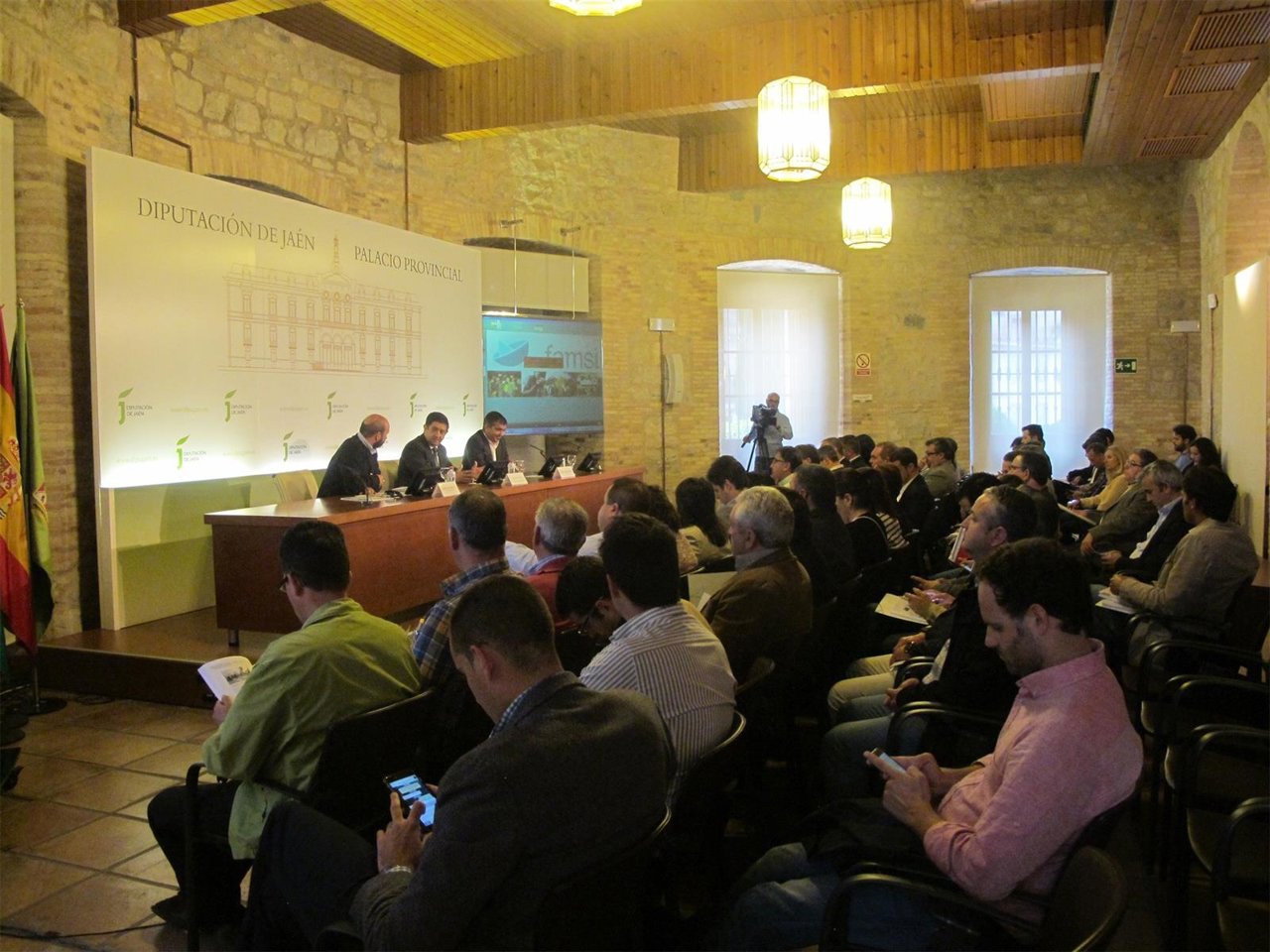 Encuentro con alcaldes y Famsi