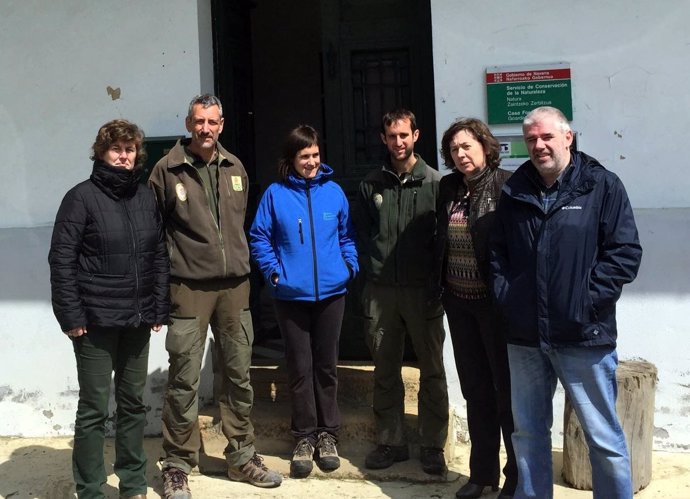 Lizalde en la oficina del Guarderío forestal de Ayegui