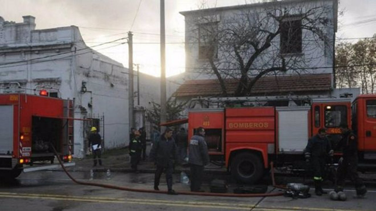 Mueren al menos siete ancianos en el incendio de un asilo de Montevideo