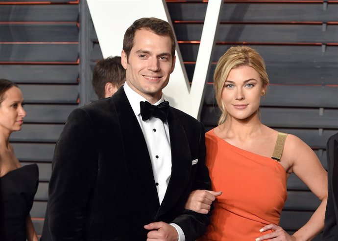 Henry Cavill y Tara King/ Cordon Press