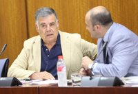 Viera admite "errores" pero niega "trato de favor" a personas o empresas
