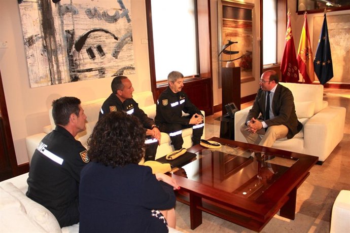 Reunión con el general jefe de la UME