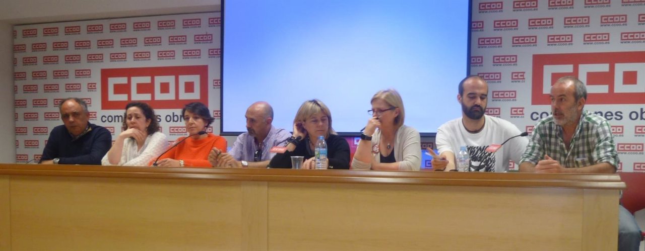 Sindicatos de C-LM anuncian concentraciones para pedir la jornada de 35 horas