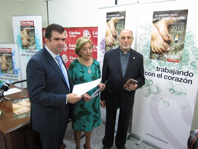 Ruiz (izda.), junto a Vallecillo e Hinojosa