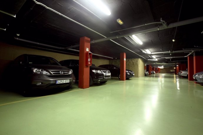 Parking De Aparcaivola En Sants
