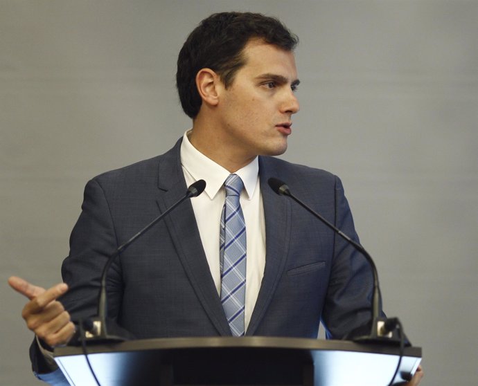 Albert Rivera en un desayuno informativo