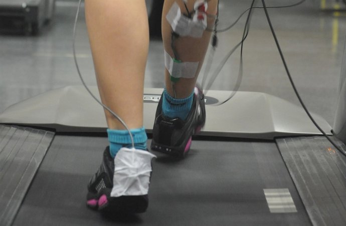 Estudio calzado suela redonda 