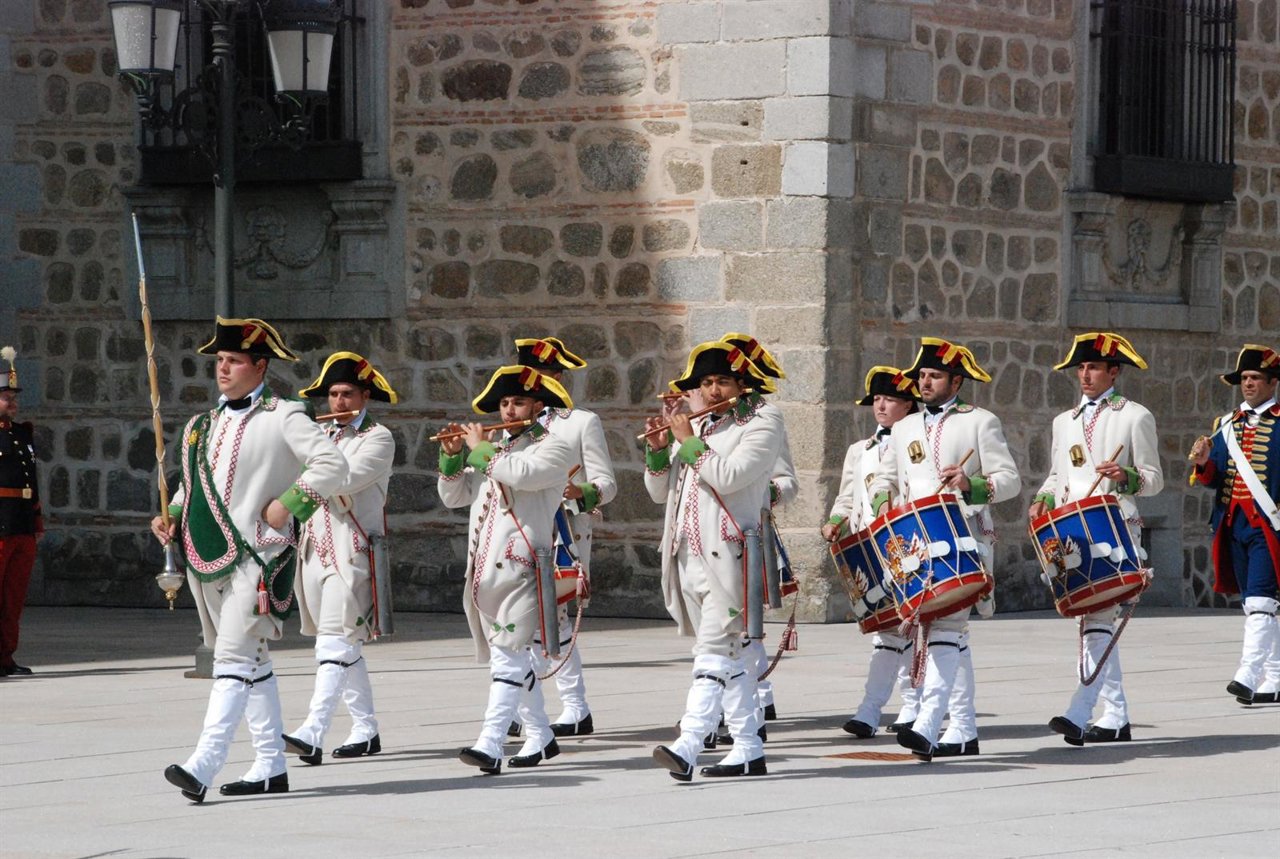 MUSEO DEL EJÉRCITO CONVOCATORIA D EPRENSA RELEVO DE LA GUARDIA DEL ALCAZAR.