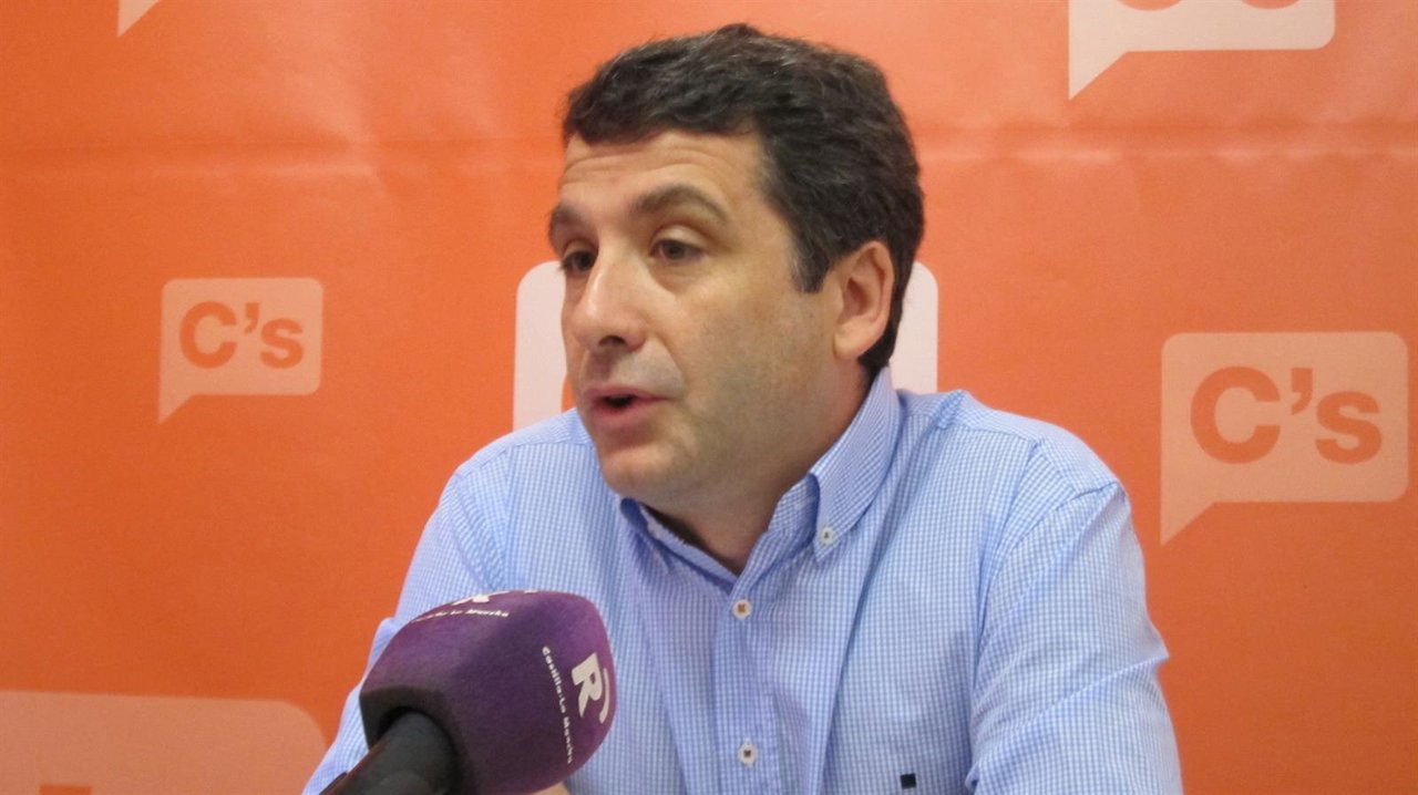 Paños en rueda de prensa