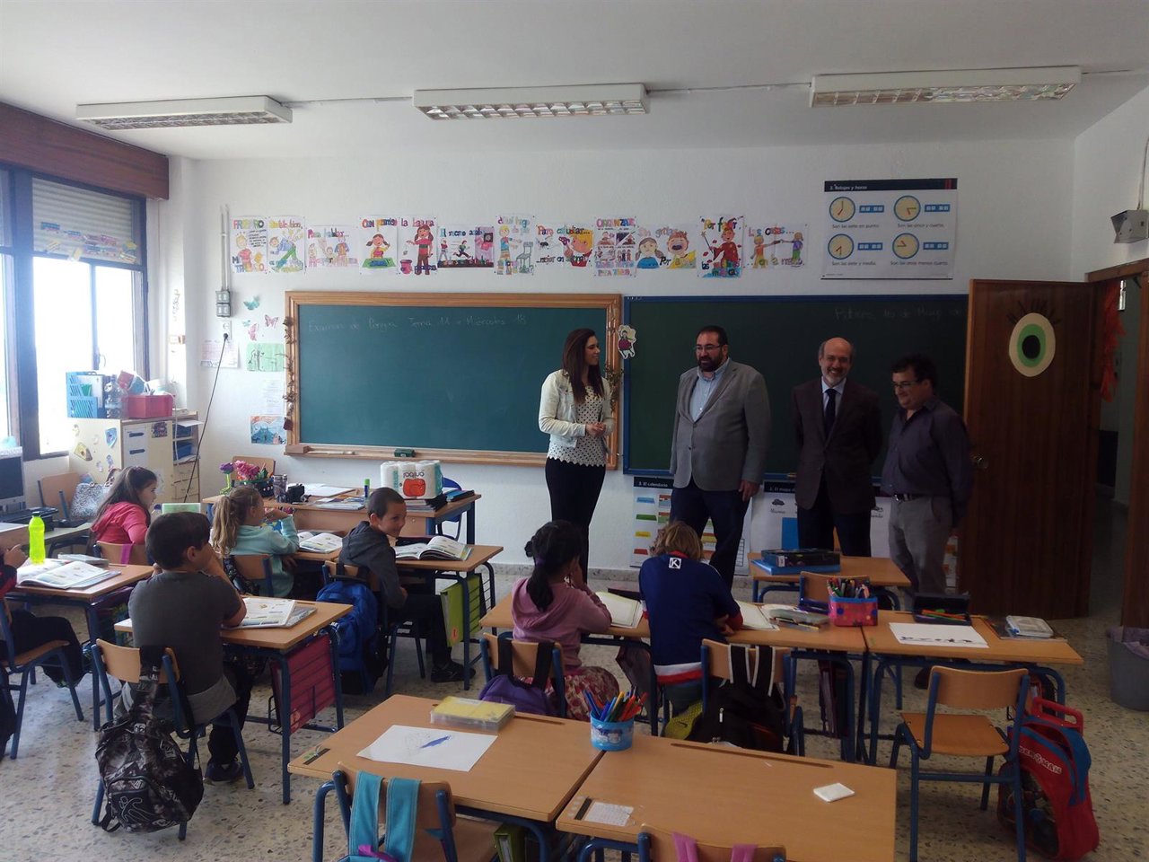 Colegio de Pitres, con visita del delegado de Educación, Germán González