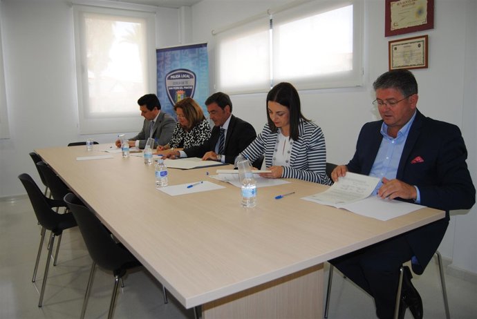 Los Alcázares, San Javier y San Pedro compartirán un monovolumen 