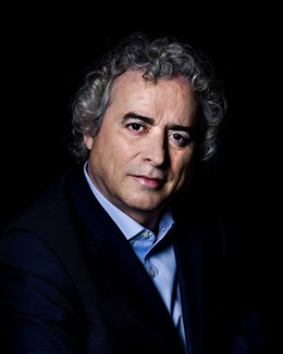 Grijalbo Publicará La Continuación De 'La Catedral Del Mar' De Ildefonso Falcone