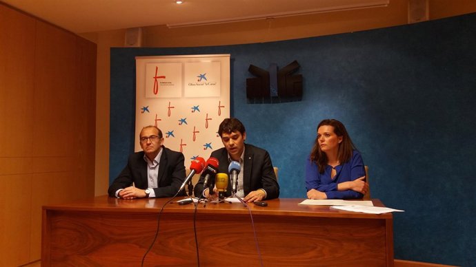 Javier Fernández, Pablo Azcona y Ana Díez.