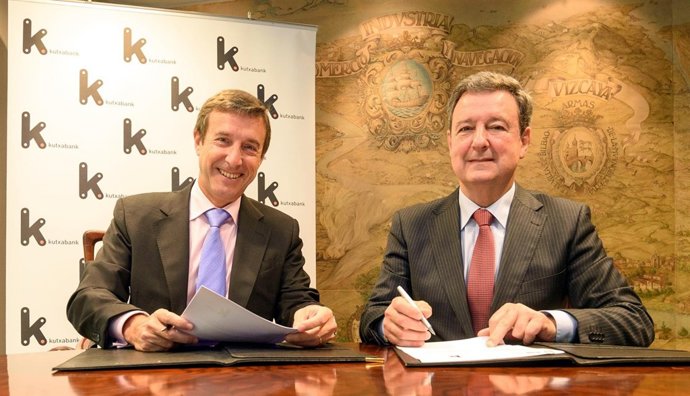 Firma convenio Kutxabank Cámara de Bilbao