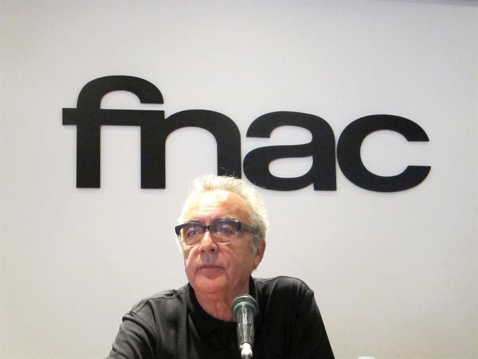 El escritor Juan José Millás