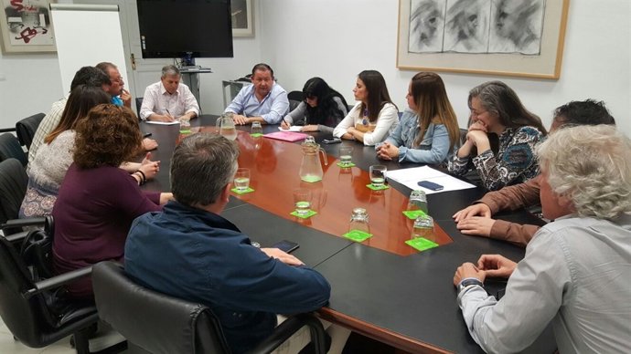 Reunión con en la sede del Defensor.
