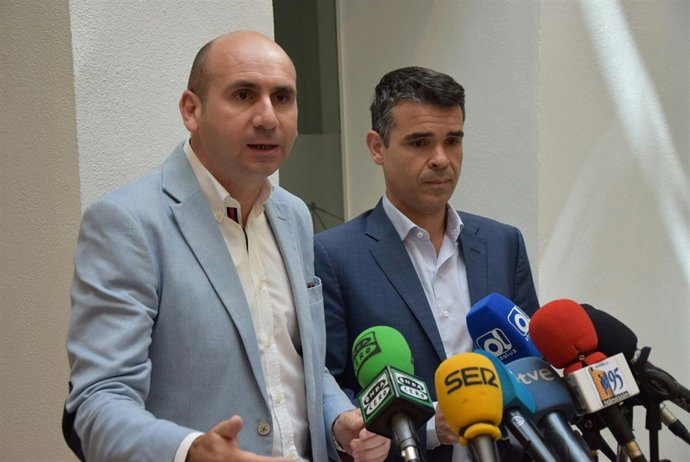 Francisco Conejo (PSOE-.A) y José Bernal (Alcalde de Marbella)