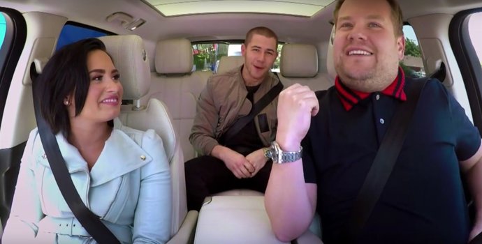 Demi Lovato y Nick Jonas de confesiones en un coche: no hubo nada entre ellos