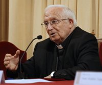 Cañizares defiende la familia cristiana ante la "escalada" contra ella del "imperio gay"