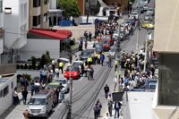 Un muerto y más de 80 heridos por la última réplica del terremoto en Ecuador