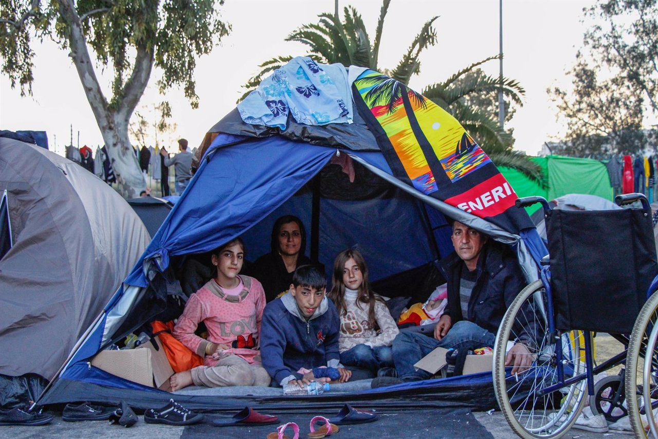 Refugiados kurdos en El Pireo, Grecia