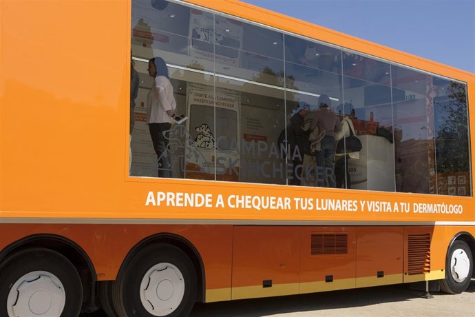 Campaña de prevención solar 'Skinchecker'