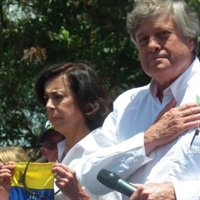 El padre de Leopoldo López tacha a Zapatero de "amiguete" de Maduro