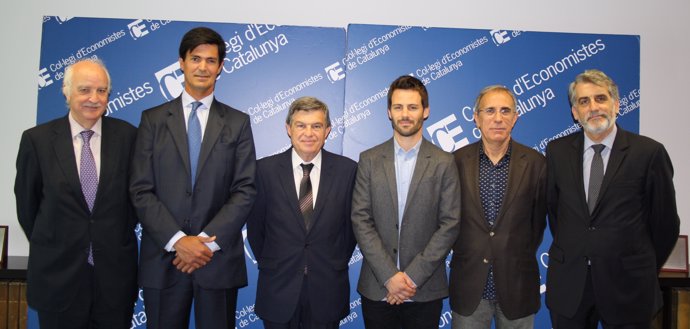 Convenio entre el Colegio de Economistas de Catalunya, Finanzarel y Crowdcube