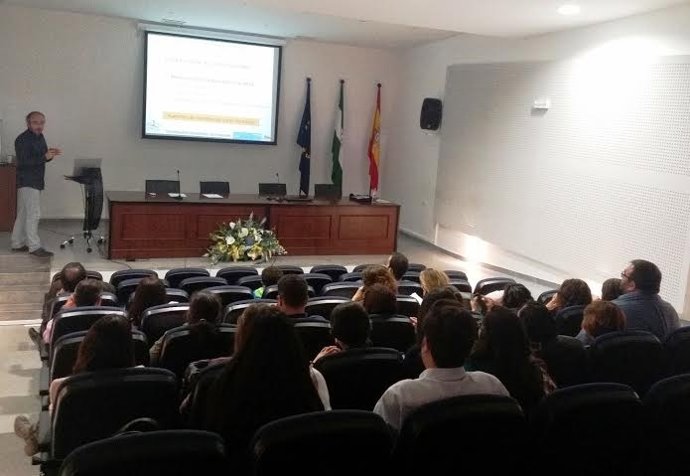 Médicos adjuntos y residentes durante la formación