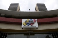 Residentes venezolanos en España solicitan al Consulado actualizar sus datos en el Registro Electoral