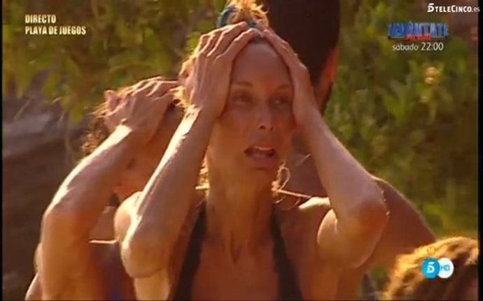 Supervivientes: Yola Berrocal... ¡Al desnudo de nuevo!