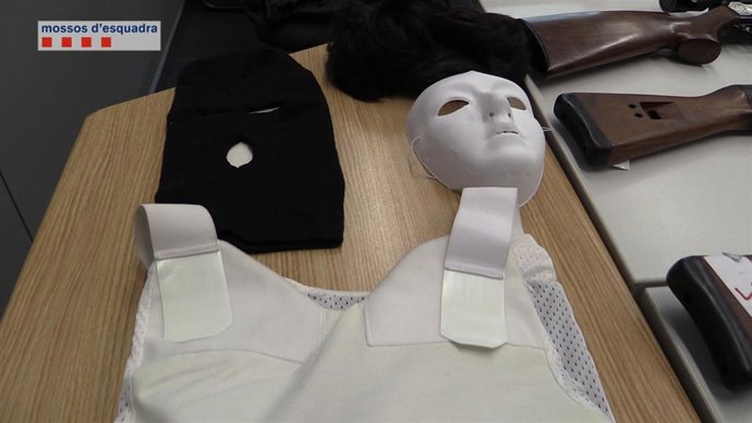 Detenido por asaltar, extorsionar y exigir 10.000 euros a un empresario