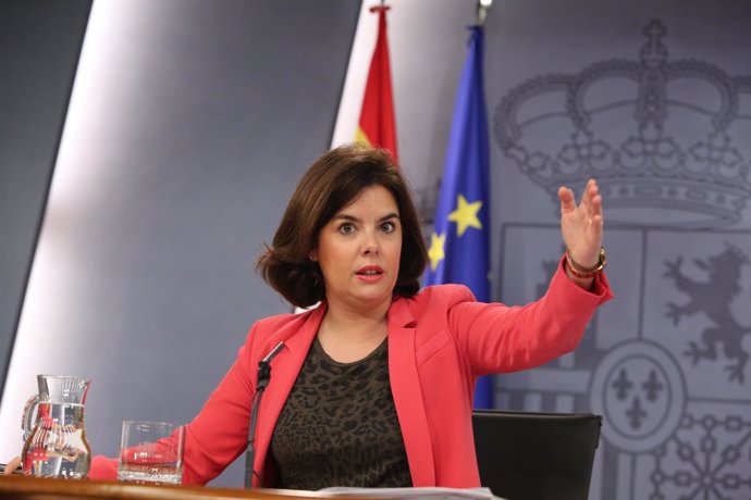 Rueda de prensa de Soraya Sáenz de Santamaría tras el Consejo de Ministros