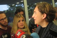 Ada Colau irá a la final de la Copa del Rey tras retirarse la prohibición de 'estelades'