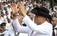 El líder de la oposición de RDC viaja a Sudáfrica para recibir tratamiento médico