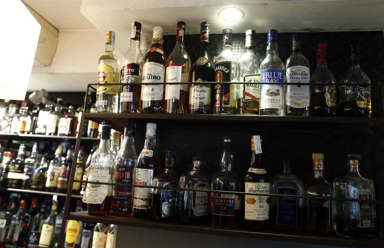 Alcohol, Hostelería, Bebida, Bar