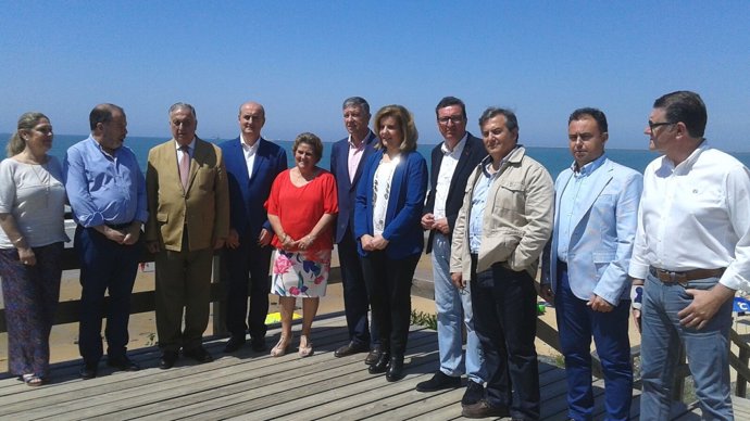 Reunión de Fátima Báñez con alcaldes en Mazagón