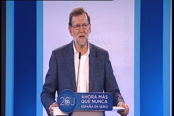 Rajoy critica que Otegi visite el Parlamento catalán