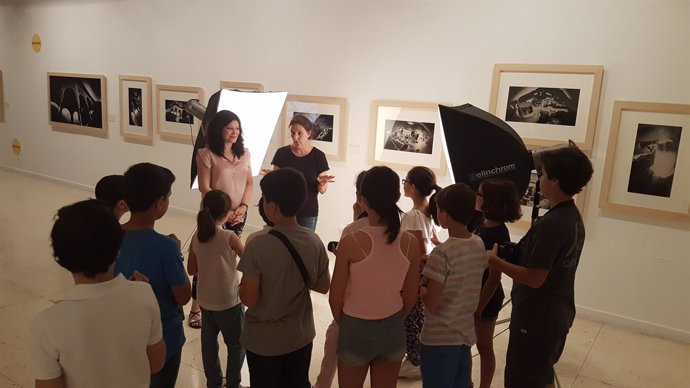 Taller de fotografía en el Museo de Huelva