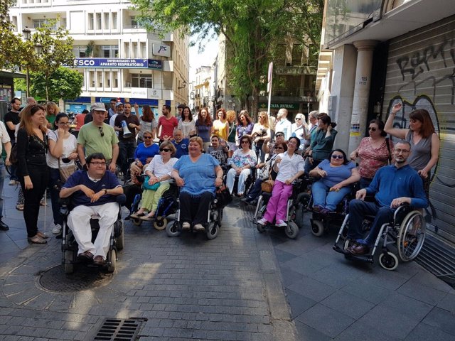 Movilización de Una Ciudad para todos en Sevilla