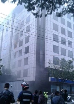 Incendio en la embajada venezolana en Bogotá