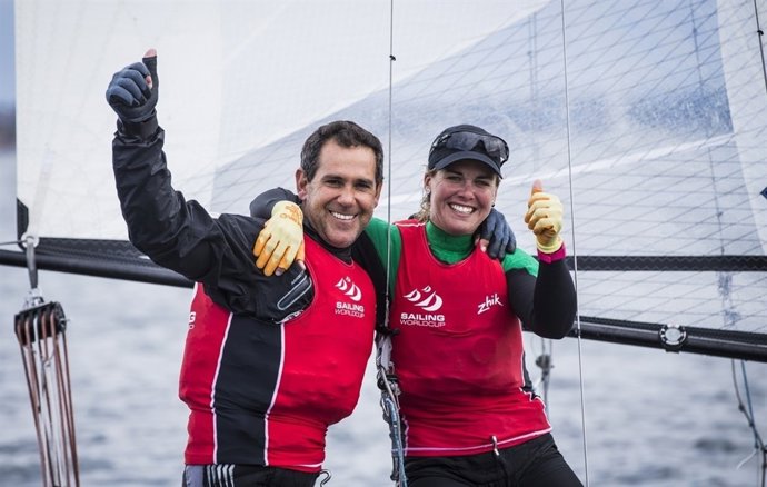 Fernando Echávarri y la canaria Tara Pacheco