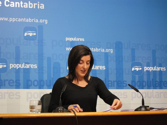 María José Sáenz de Buruaga, secretaria general del PP cántabro