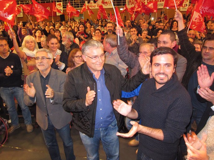 Alberto Garzón, Manuel González Orviz y Gaspar LLamazares