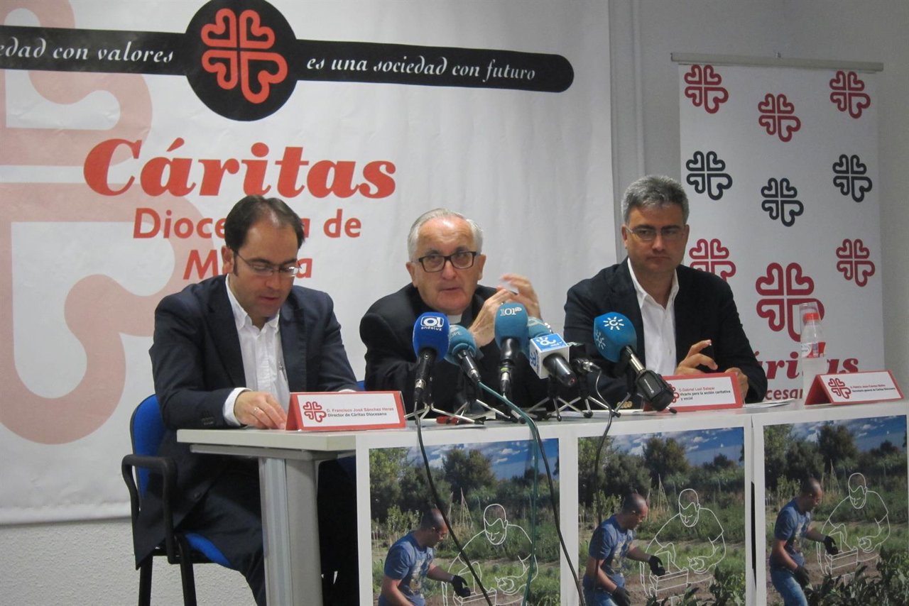 De izq a dcha, Francisco José Sánchez Heras, Gabriel Leal, y Patricio Fuentes