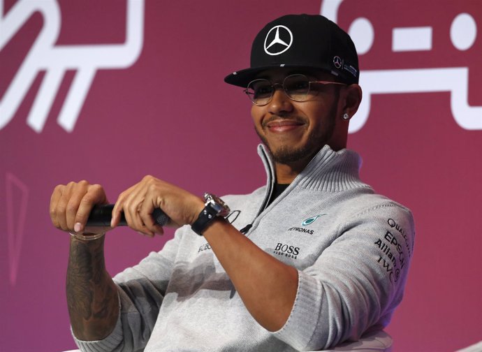Lewis Hamilton en el World Mobile Congress