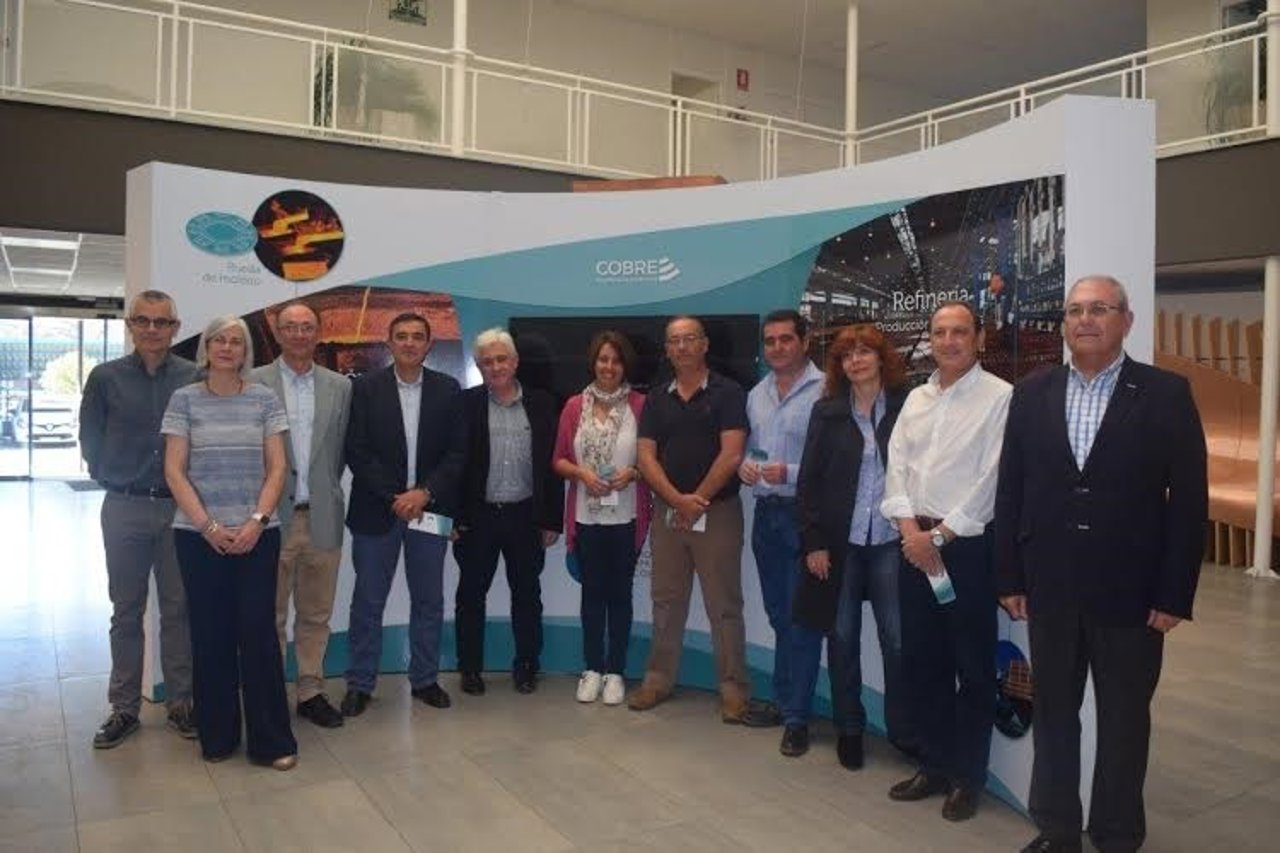 Directores de centros educativos visitan Atlantic Copper.