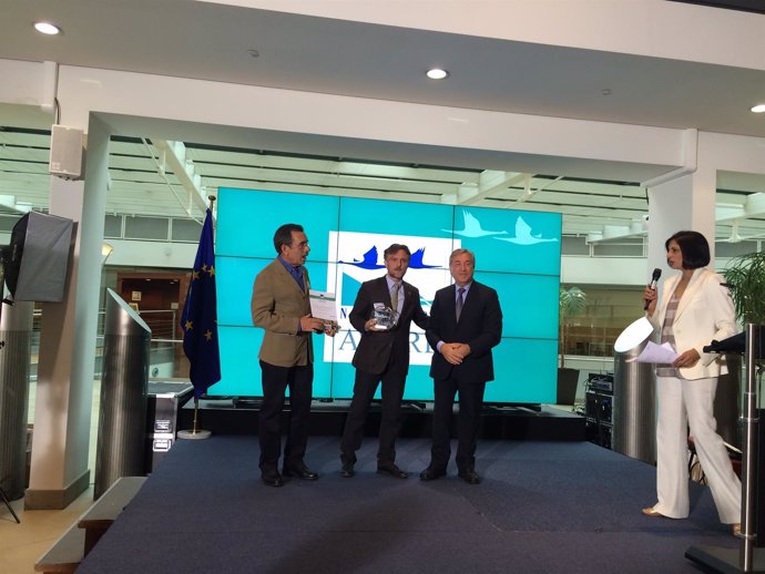 José Fiscal recoge el premio de la Red Natura 2000